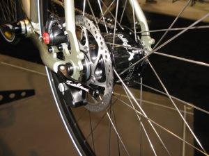 touring bike disc brakes